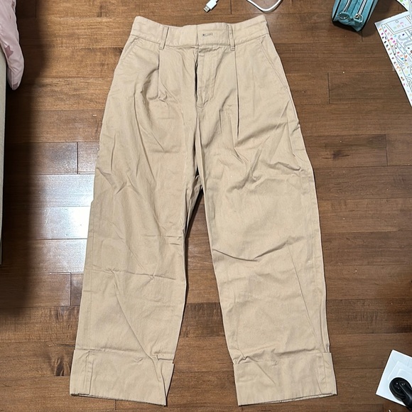 Women’s Tan Pants - Picture 1 of 6